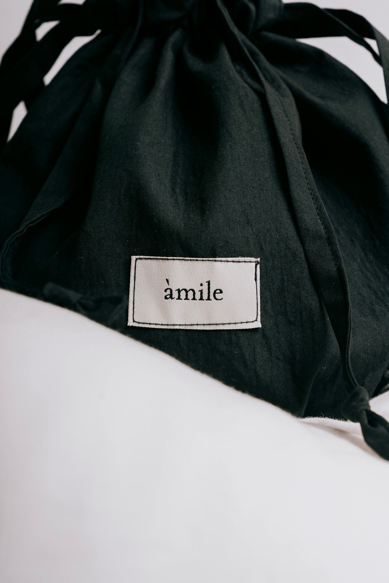 Àmile Sack Black